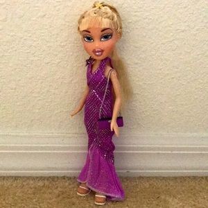 MGA Bratz 2001 Doll “ Model Chloe” She is 10” w shoes/long purple shimmery gown